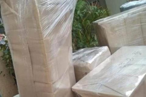 Golden-packers-and-movers-packing-2