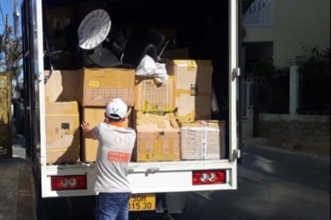 Grow-packers-and-mover-loading