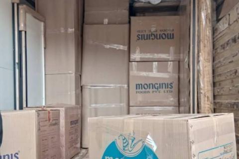 Hari-om-packers-movers-loading