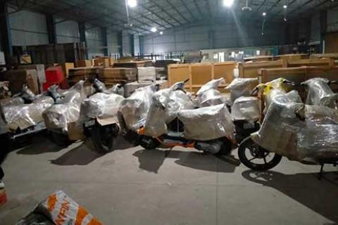 House Car Bike Shifting Com In Storage