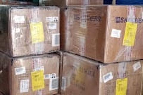 IN-packers-and-movers-loading