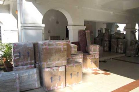 India King Packers Movers Vadodara Unloading