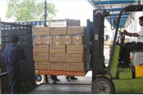 Interam-Shifting-Corporation-Loading.jpg