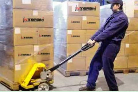 Interam-Shifting-Corporation-Packing.jpg