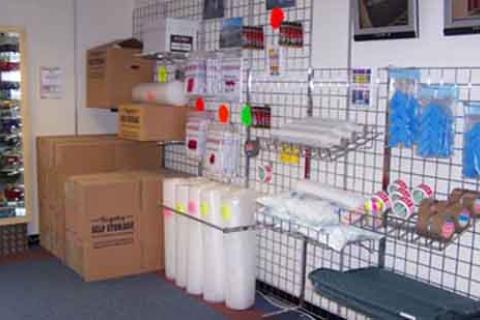 JSS-Express-cargo-movers-and-packers-packing