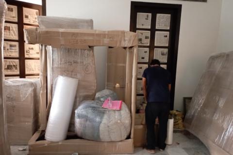 Janvitrans-logistics-movers-household-packing