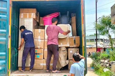 Jiya International Packers Movers Loading