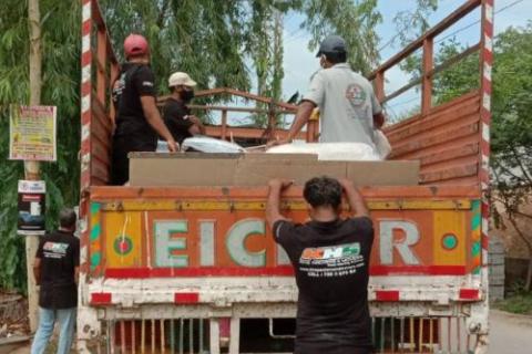 KHS-packers-and-movers-loading-1
