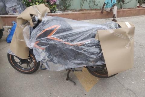 Kerala-packers-and-movers-bike-relocation