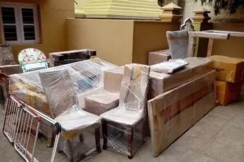 Laxmi-packers-and-movers-household-shifting