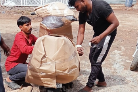Manisha-packers-and-movers-bike-packing