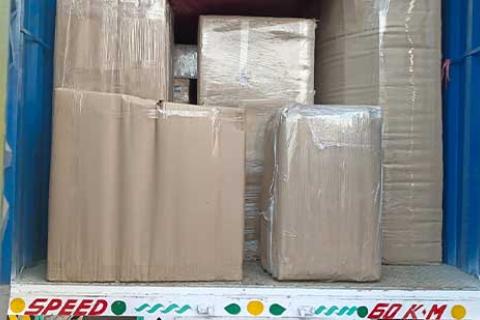 Maple Packer Mover Loading