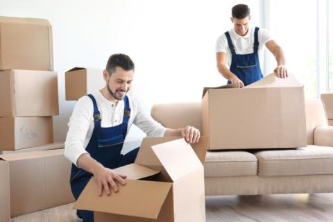 Maruti-cargo-packers-and-movers-packing
