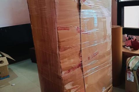 Maxis-Packers-and-Movers-Packing