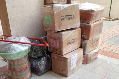 Moving King International Packers Movers Pvt Ltd Unloading