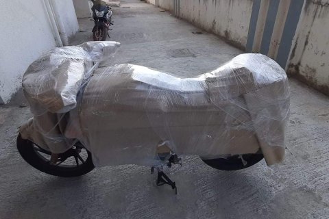 Oswal-packers-and-movers-bike-packing