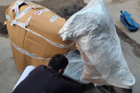 PR-packers-and-movers-bike-shifting