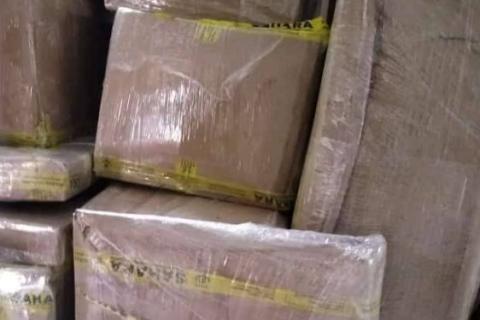 Paradise-packers-and-movers-packing-1