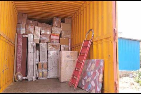 Pickford Packers Movers Loading