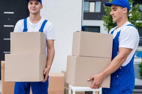 Pooja-packers-and-movers-household-shifting