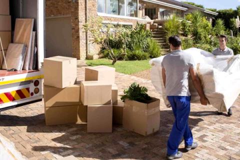 Pooja-packers-and-movers-household-shifting
