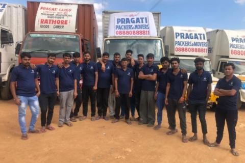 Pragati-packers-and-movers-team