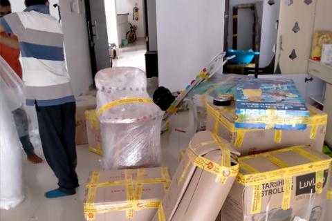 Professional-packers-and-movers-household-relocation