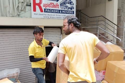 Rapidshift-packers-and-movers-packin