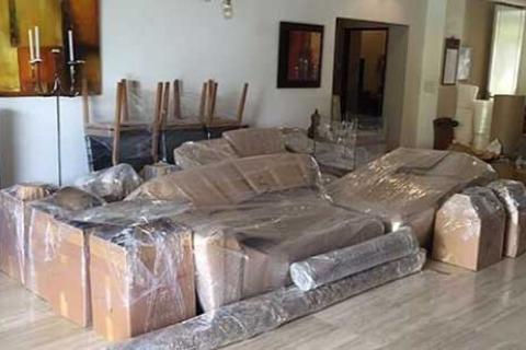 Red-Apple-Packers-Movers-Services03.jpg