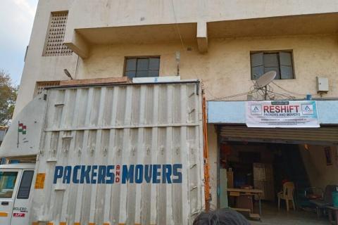 Reshift-packers-and-movers-office