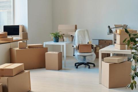 Right-India-Movers-household-relocation