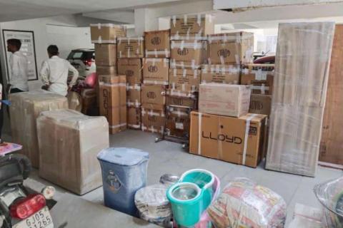Royal-cargo-packers-and-movers-household-packing