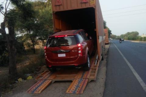 SK-home-packers-and-movers-car-relocation
