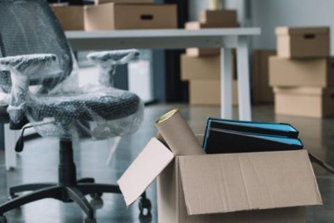 SL-international-packers-and-movers-office-shifting.