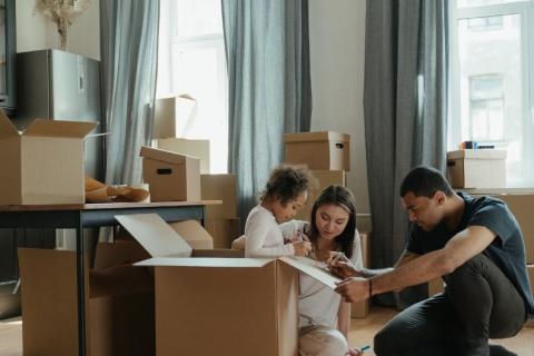 Safehands-packers-and-movers-household-packing