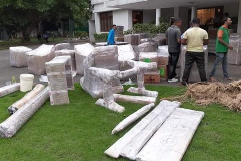 Saksham-packers-and-movers-household-shifting