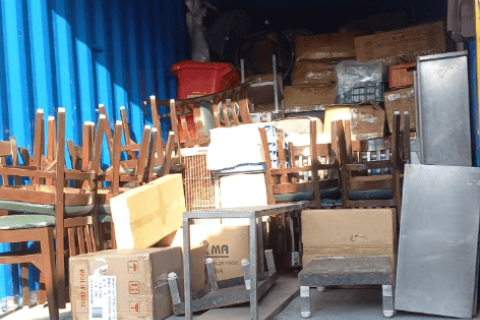 Saran-packers-and-movers-loading