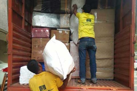 Satyam Packers Movers Hubli Loading