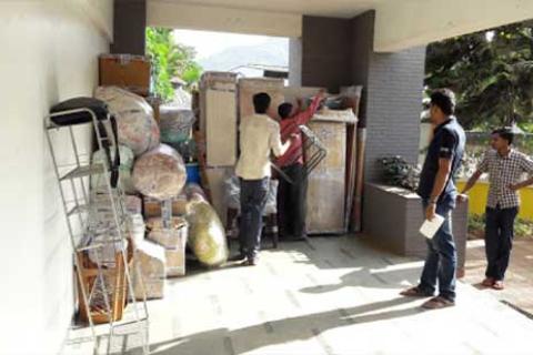 Satyam Packers Movers Hubli Unloading