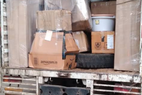 Shree-Packers-and-Movers-loading