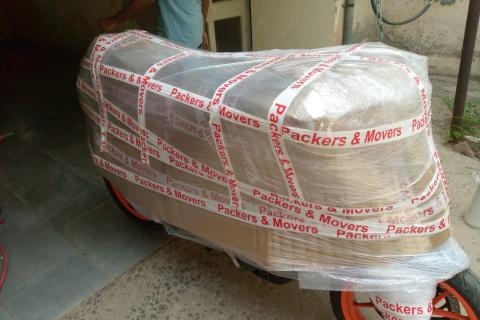 Sky-packers-and-movers-bike-relocation