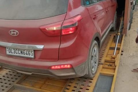 SkyTouch-packers-and-movers-car-relocation