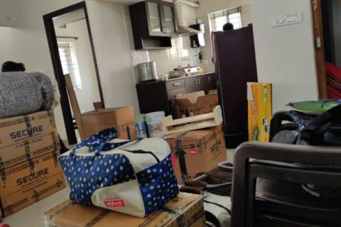 Sri-Vinayaka-packers-and-movers-household-shifting