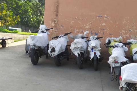 Sri-kumaran-packers-and-movers-bike-relocation