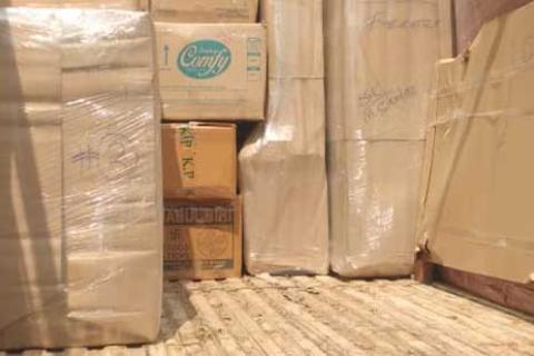 Stairis Parivahan Relocation Loading