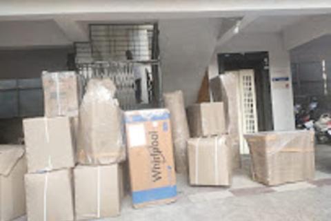 Sunlife-packer-and-mover-household-packing