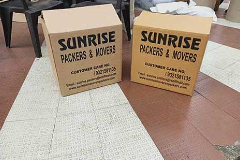 Sunrise-Packers-Movers-Pune-Packing1.jpg
