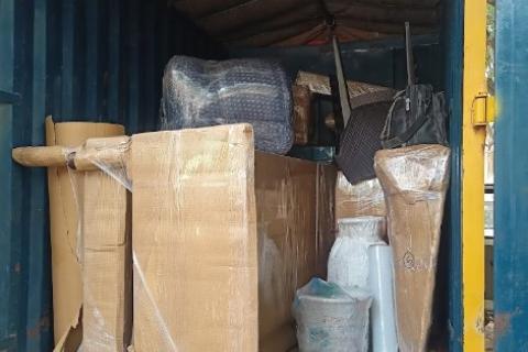 Supermax-packers-and-movers-loading