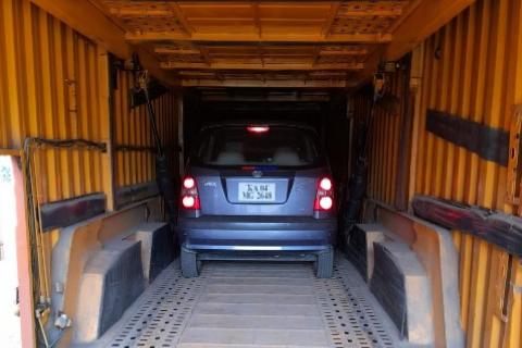 Transdaksh-packers-and-movers-car-relocation