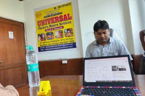 Universal-packers-movers-office